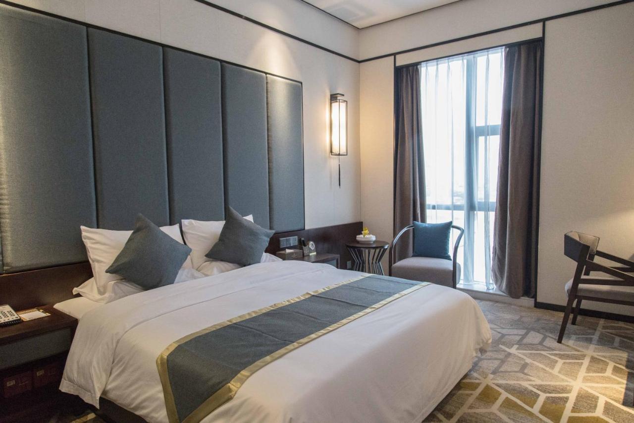 Shantou Hairun Hotel Экстерьер фото
