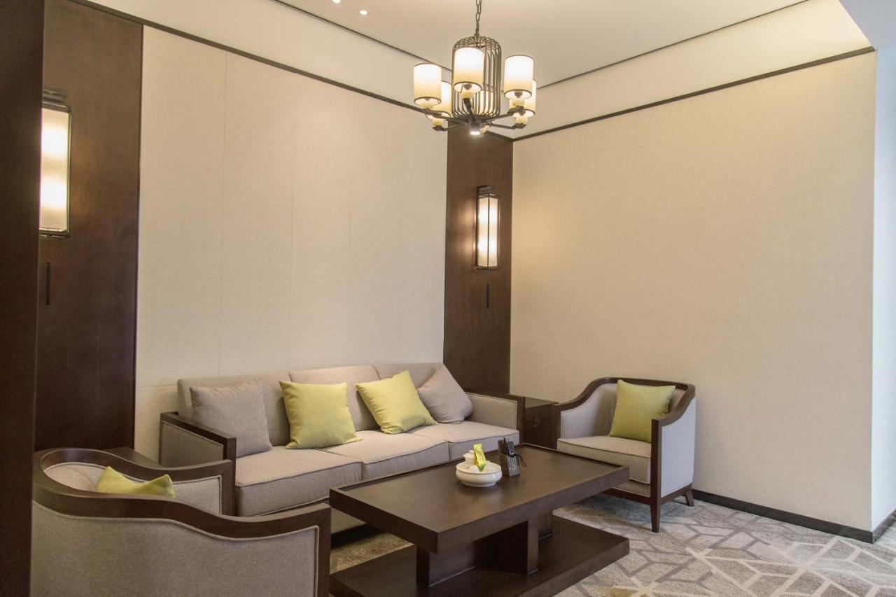 Shantou Hairun Hotel Экстерьер фото