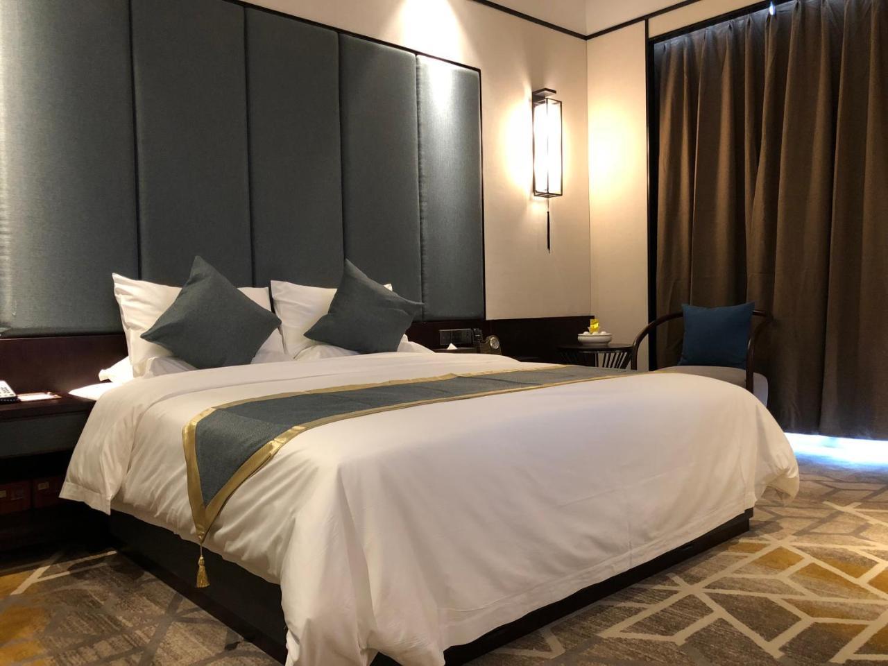 Shantou Hairun Hotel Экстерьер фото
